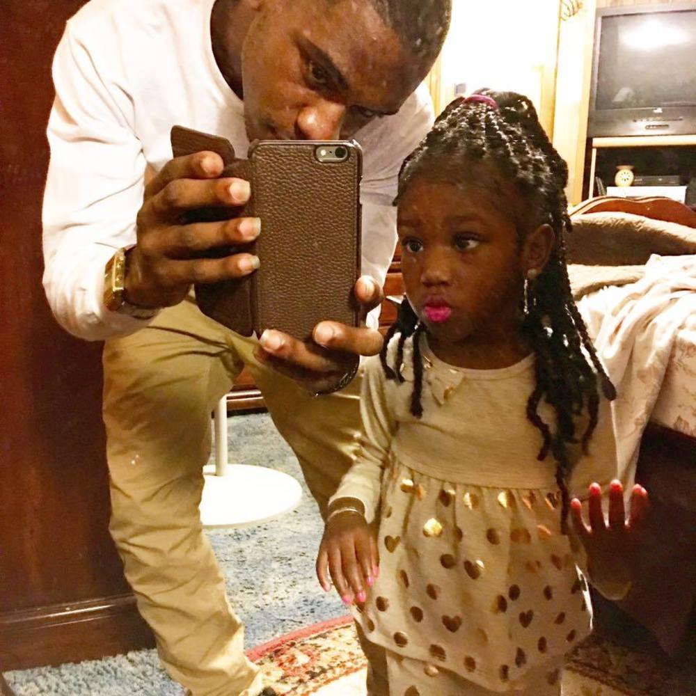 Meet your Posher, Honestys